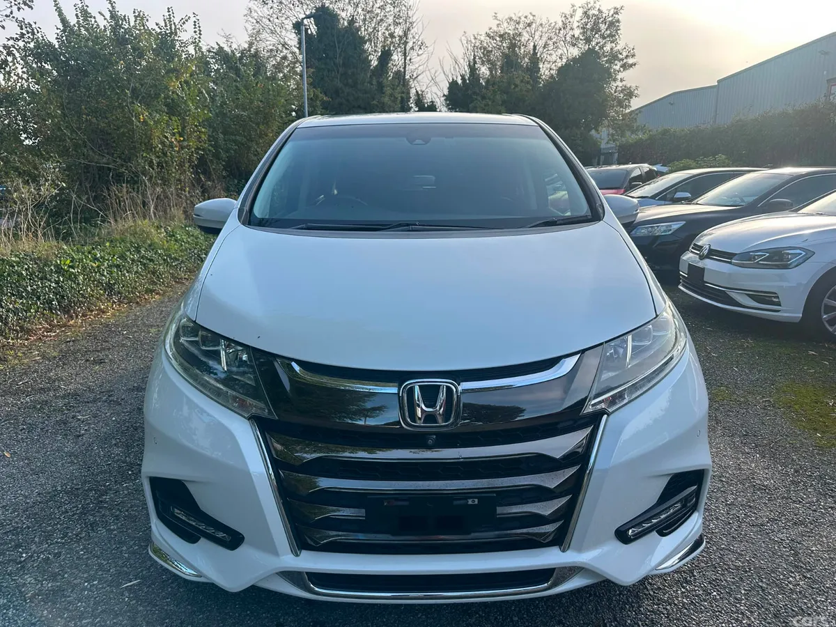 Honda Odyssey MPV, Petrol Hybrid, 2018, White