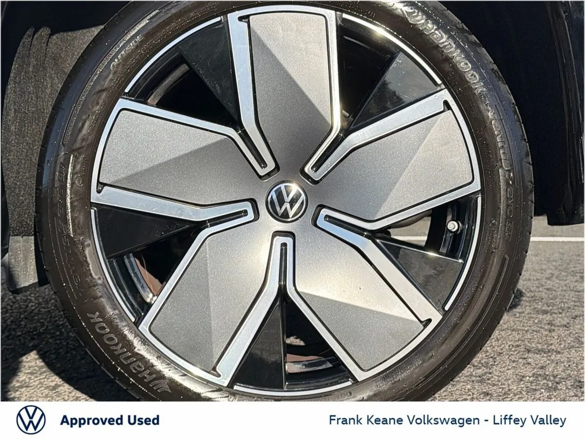 Volkswagen Tayron SUV, Petrol Plug-in Hybrid, 2026, Silver