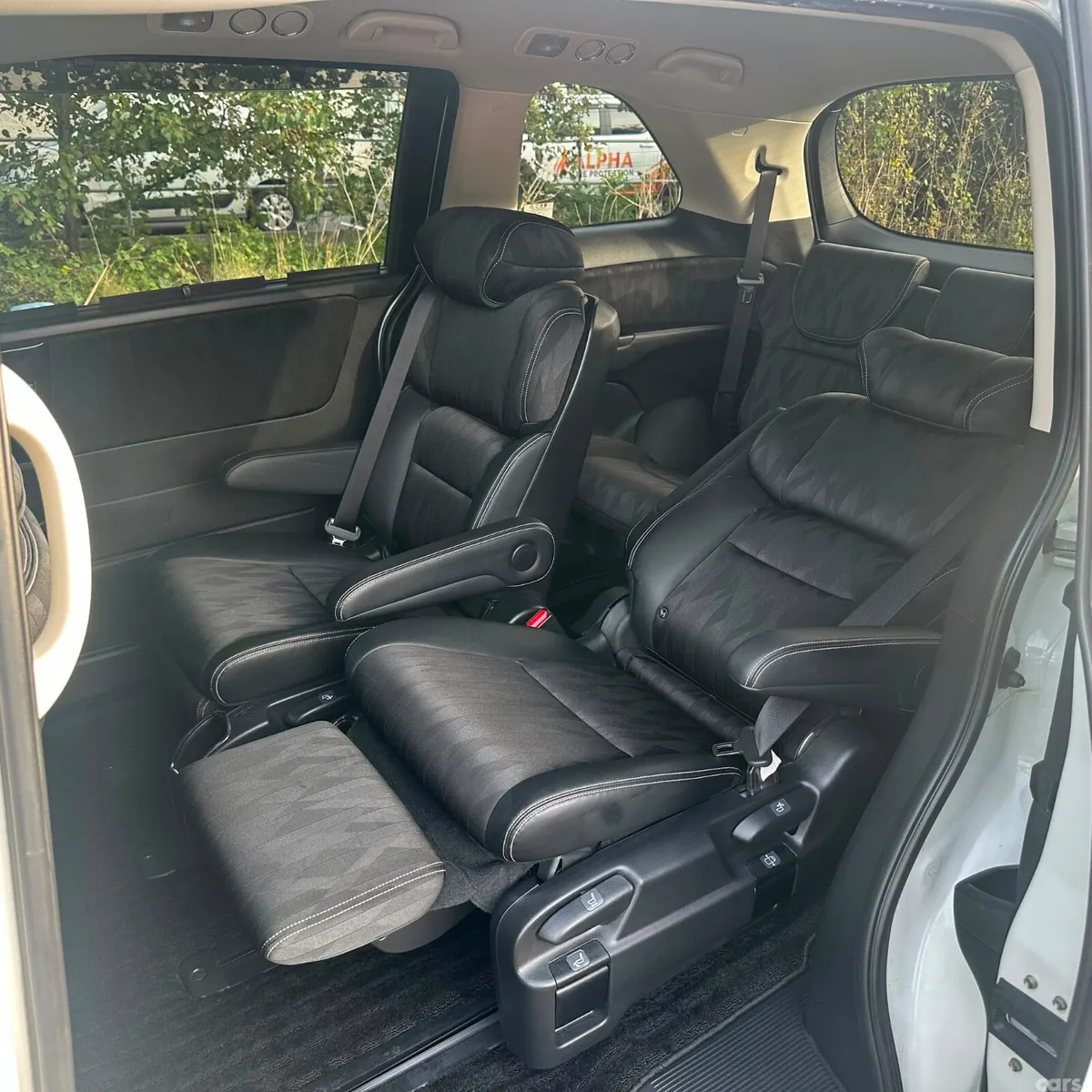 Honda Odyssey MPV, Petrol Hybrid, 2018, White