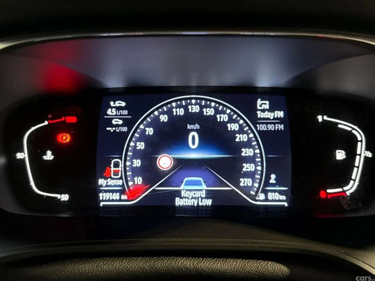 Renault Megane Saloon, Diesel, 2021, Blue