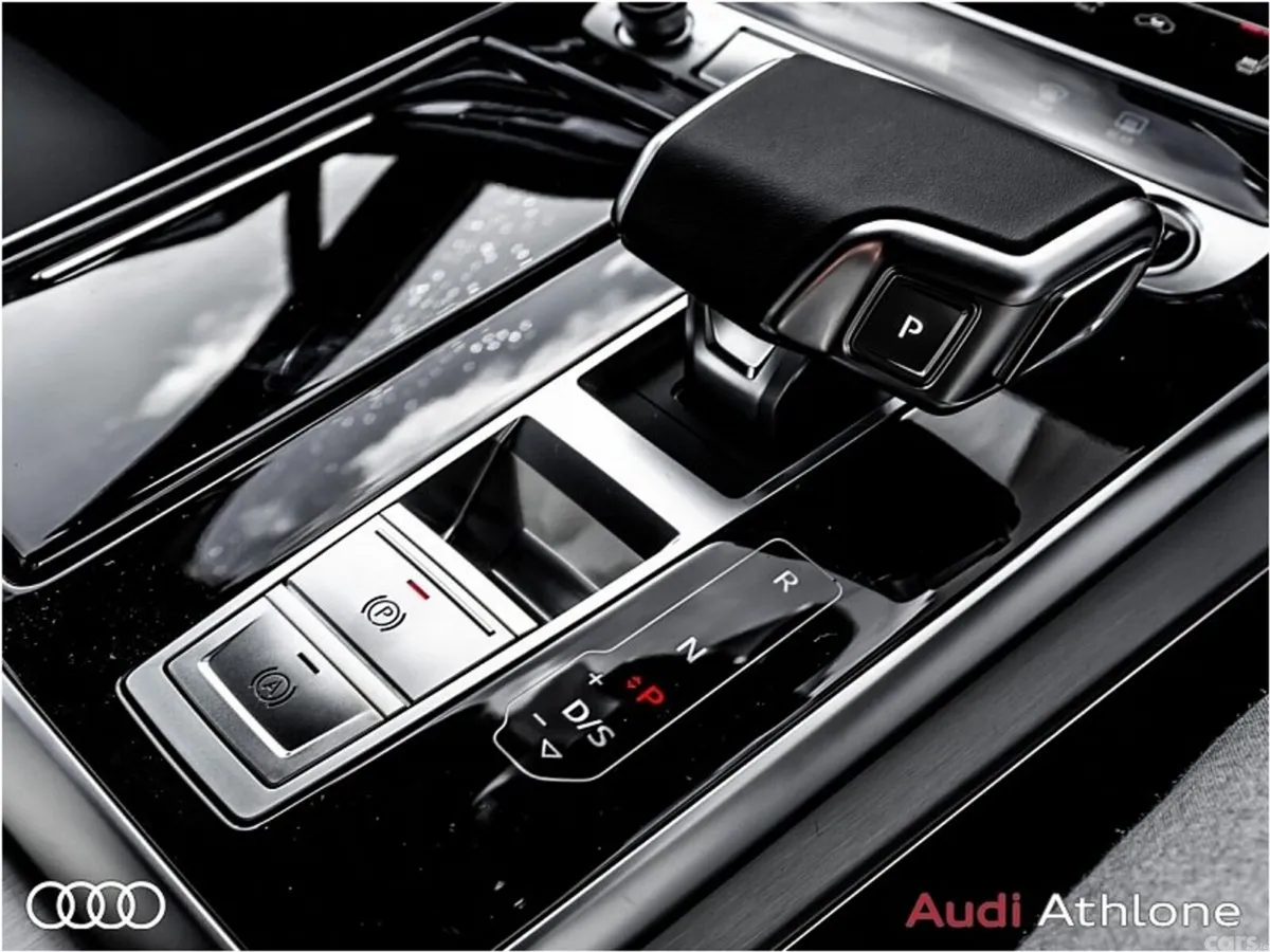 Audi Q7 SUV, Diesel, 2027, Grey