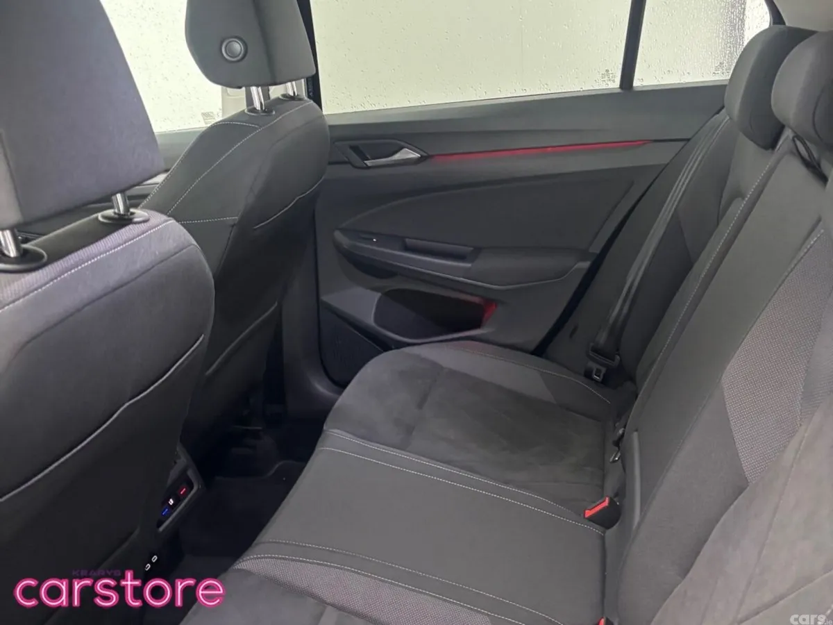 Volkswagen Golf Hatchback, Petrol, 2021, Blue