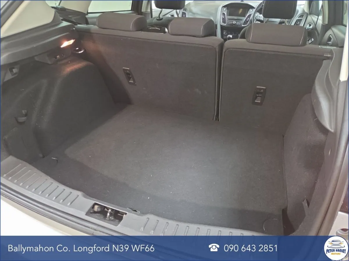 Ford Focus Hatchback, Diesel, 2016, Silver