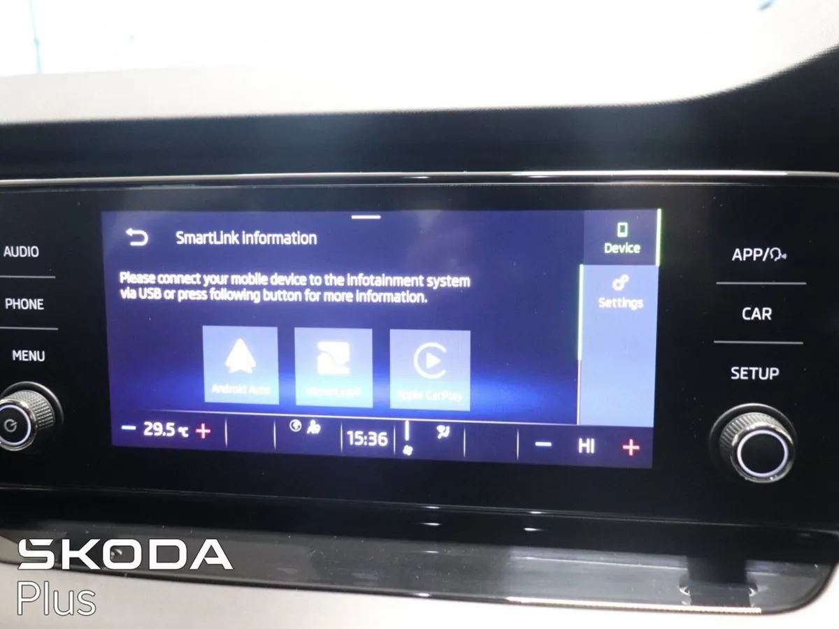Skoda Octavia Saloon, Diesel, 2024, Blue