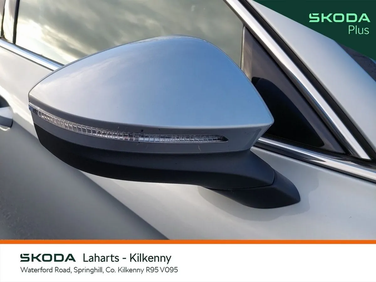 Skoda Superb Saloon, Diesel, 2025, Grey