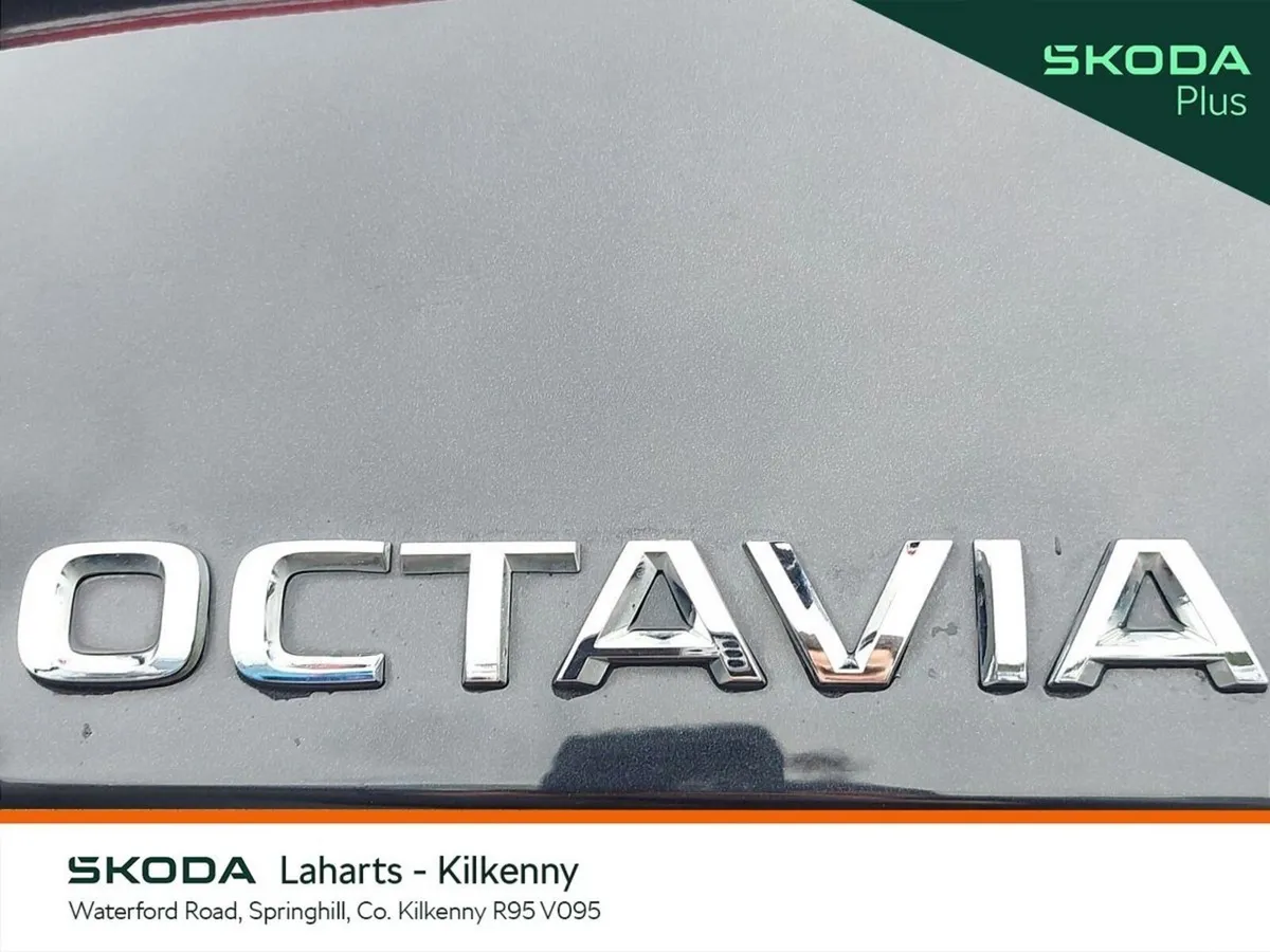 Skoda Octavia Saloon, Diesel, 2024, Black