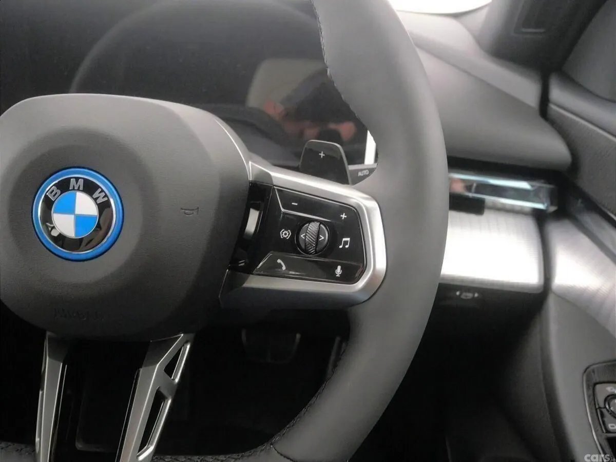 BMW 5-Series Saloon, Petrol Plug-in Hybrid, 2026, Blue