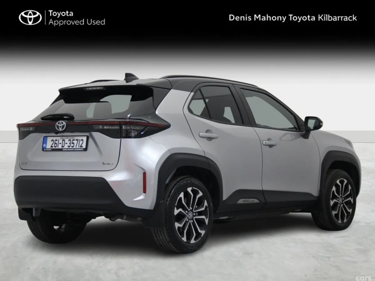 Toyota Yaris Cross Hatchback, Petrol Hybrid, 2026, Grey