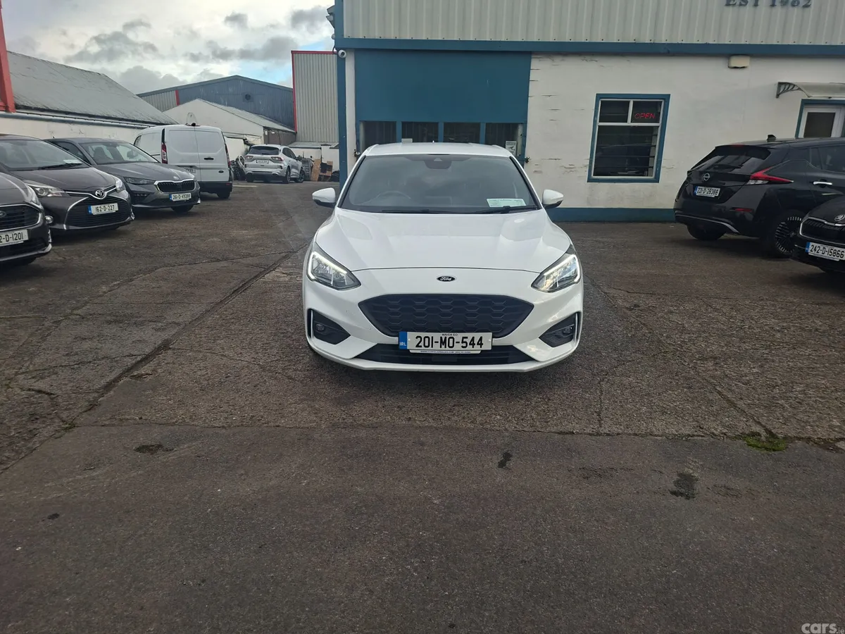 Ford Focus Hatchback, Diesel, 2020, White