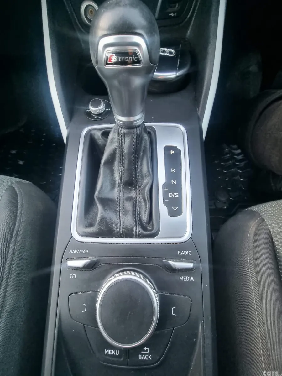 Audi Q2 SUV, Petrol, 2018, White