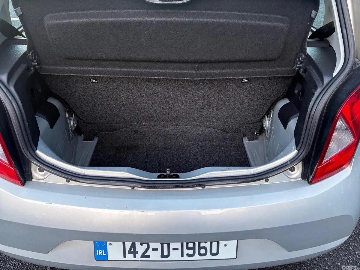 SEAT Mii Hatchback, Petrol, 2014, Silver