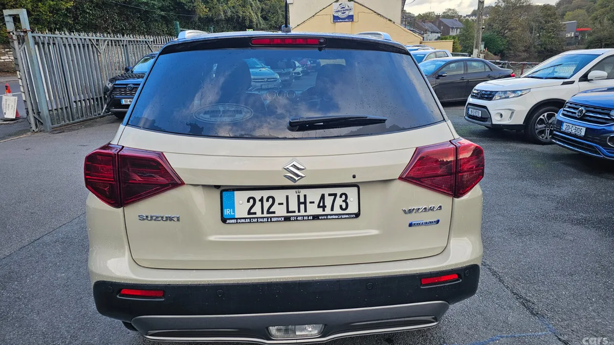 Suzuki Vitara SUV, Petrol, 2021, White