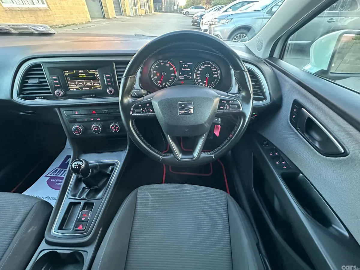SEAT Leon Hatchback, Petrol, 2018, White