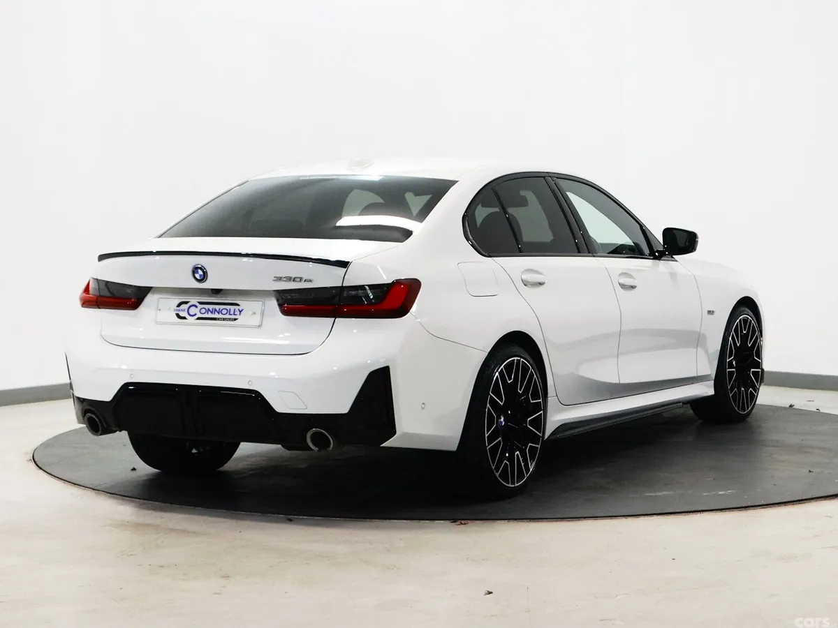 BMW 3-Series Saloon, Petrol Hybrid, 2023, White