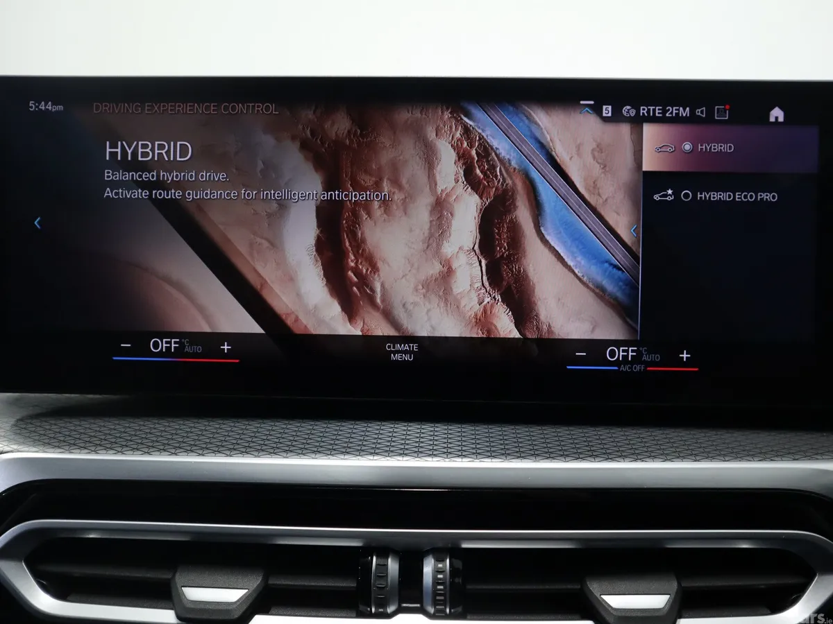 BMW 3-Series Saloon, Petrol Hybrid, 2023, White