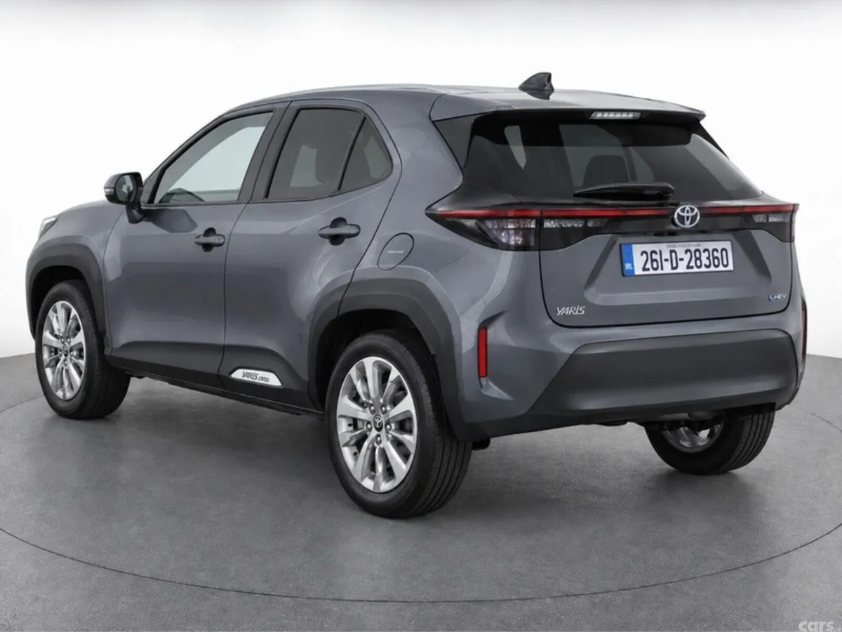 Toyota Yaris Cross Hatchback, Petrol Hybrid, 2026, Grey