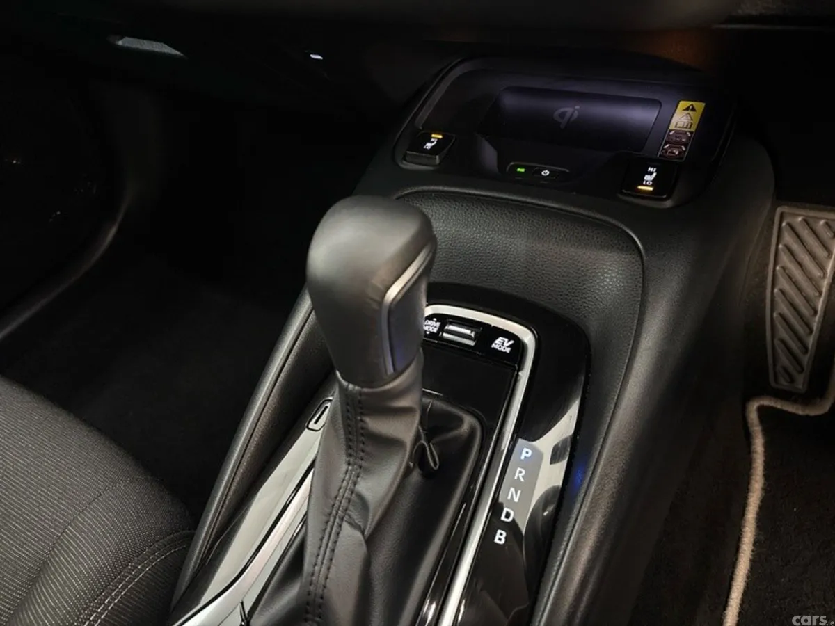 Toyota Corolla Saloon, Petrol Hybrid, 2026, Grey