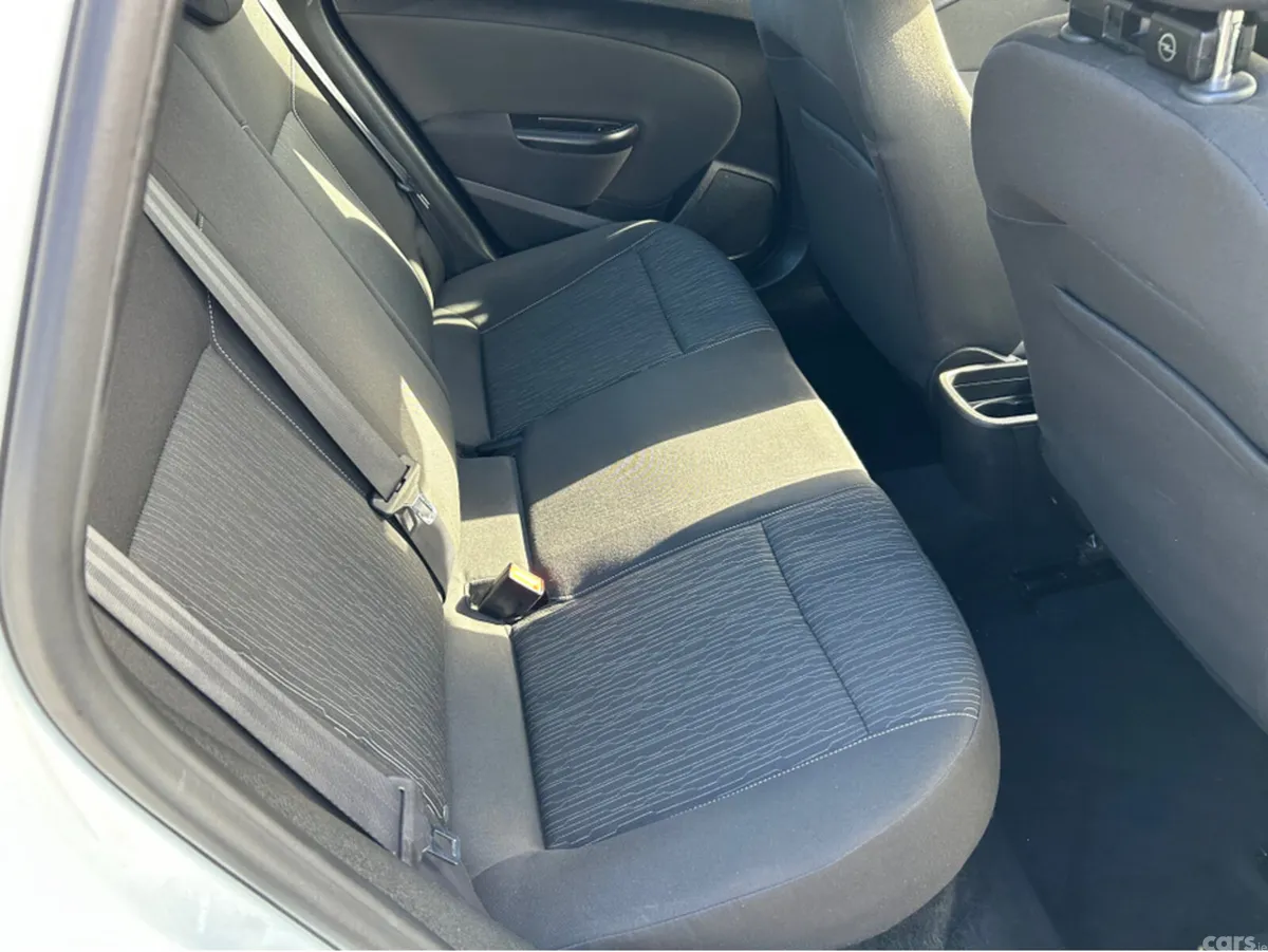 Opel Astra Saloon, Diesel, 2016, White