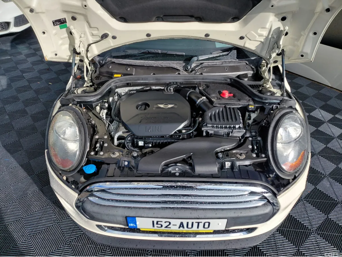Mini Cooper Hatchback, Petrol, 2015, White