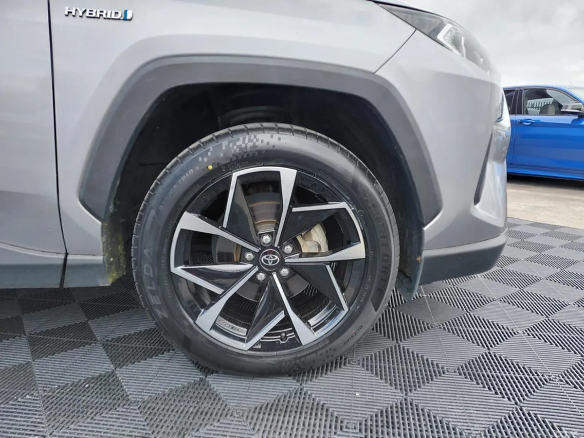 Toyota RAV4 SUV, Petrol Hybrid, 2020, Silver