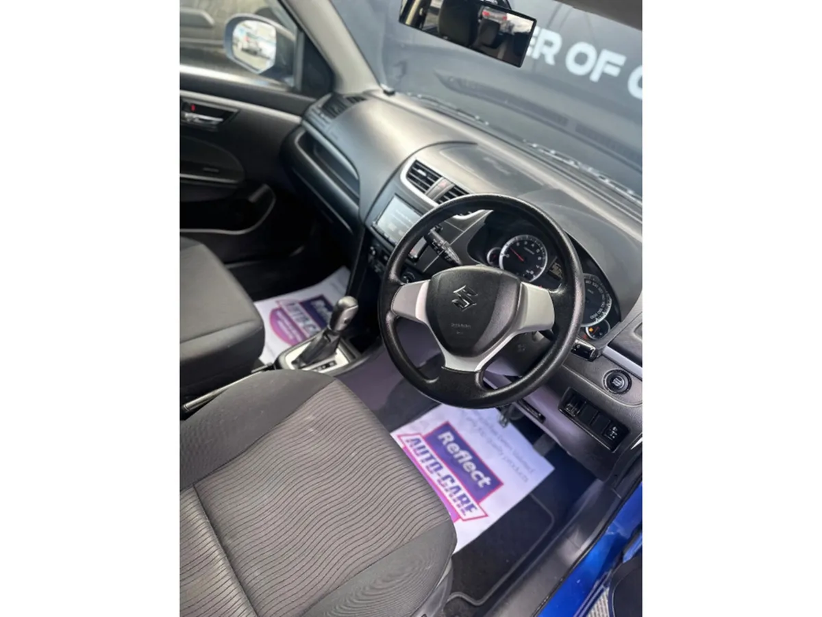 Suzuki Swift Hatchback, Petrol, 2013, Blue