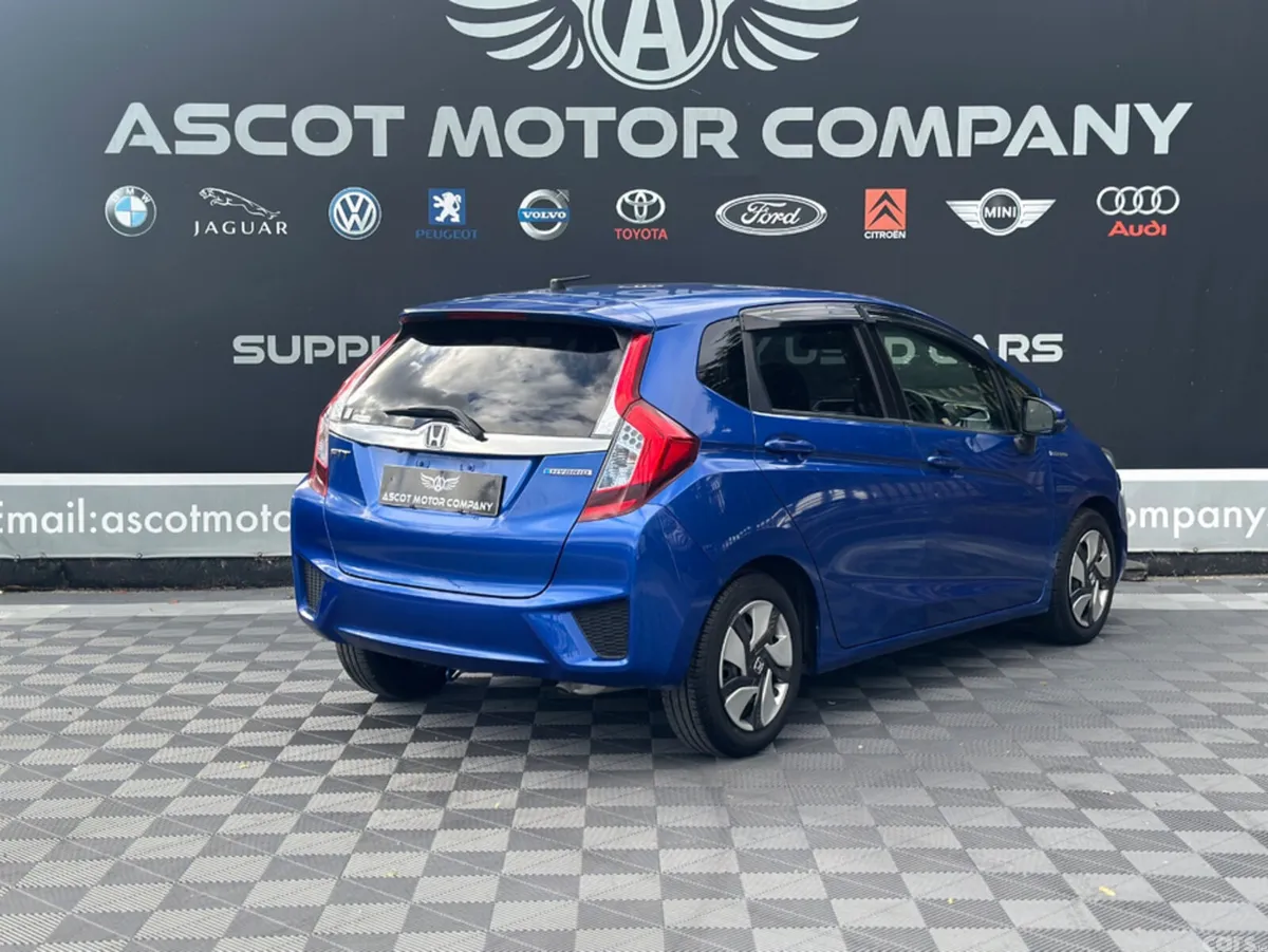 Honda Fit Hatchback, Petrol Hybrid, 2014, Blue