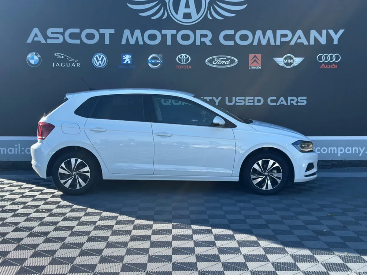 Volkswagen Polo Hatchback, Petrol, 2021, White
