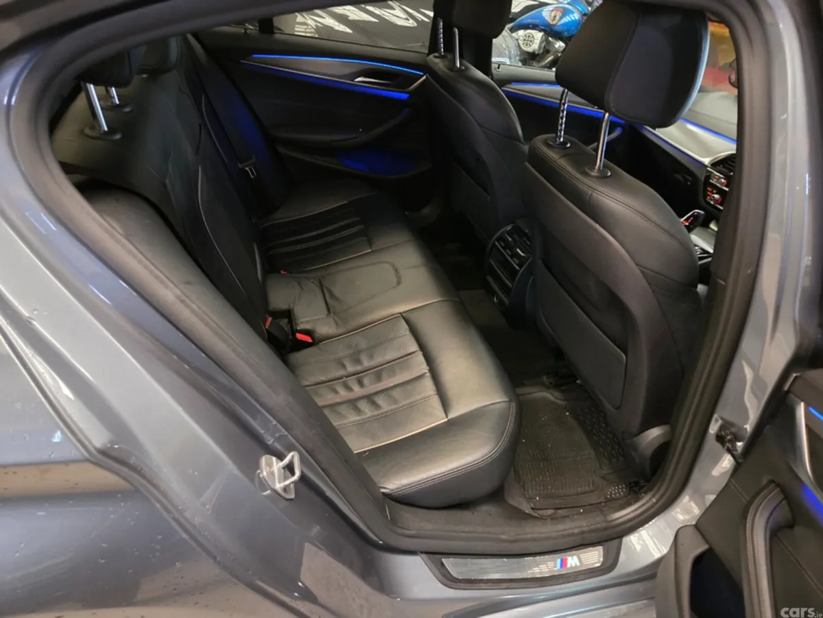 BMW 5-Series Saloon, Petrol Plug-in Hybrid, 2018, Blue