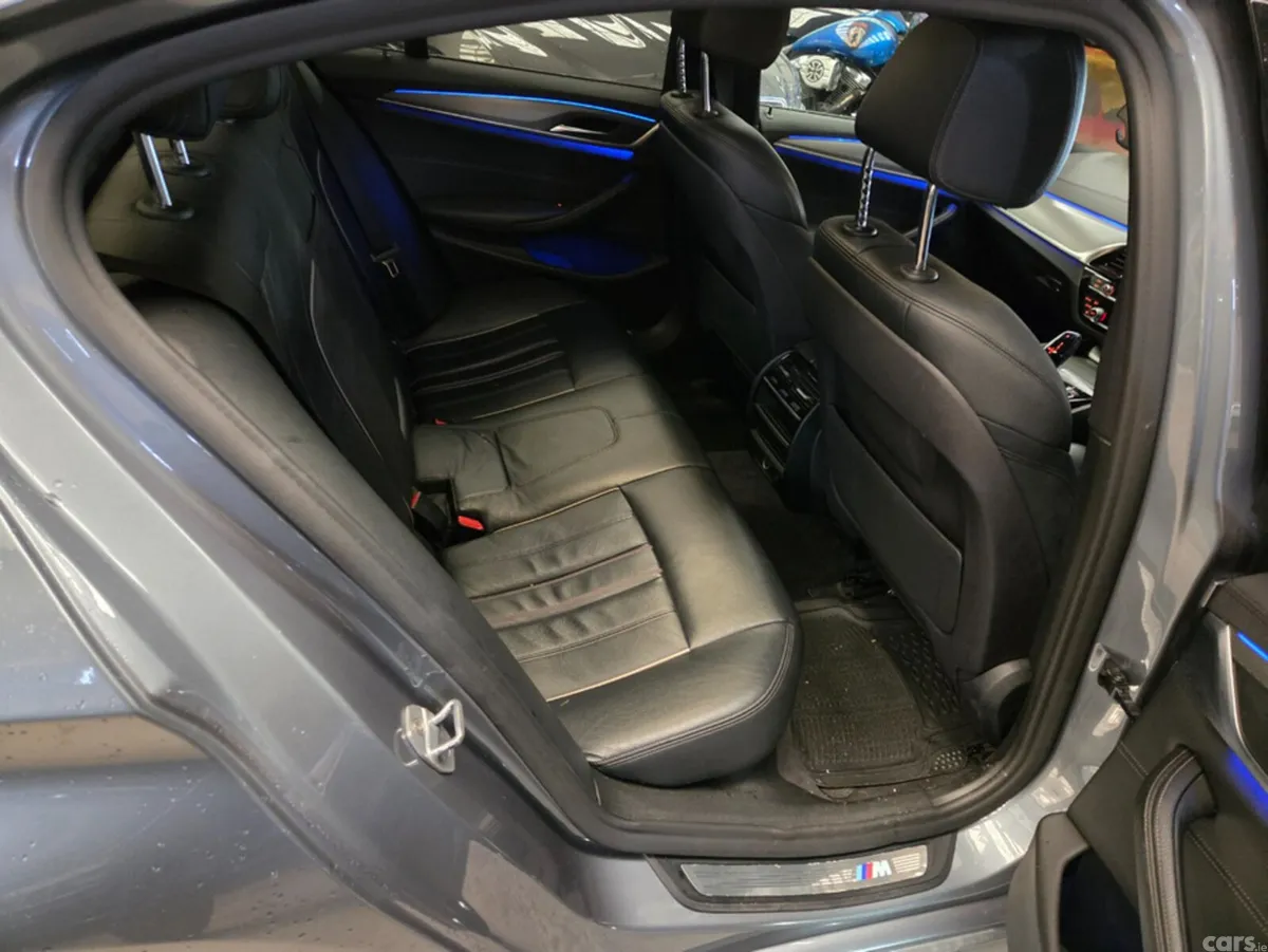 BMW 5-Series Saloon, Petrol Plug-in Hybrid, 2018, Blue