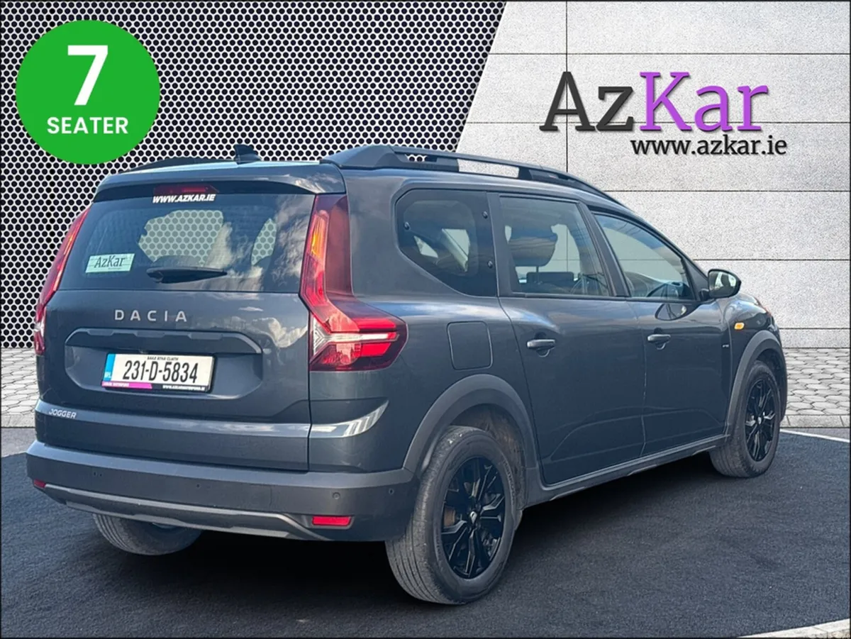 Dacia Jogger MPV, Petrol, 2023, Grey