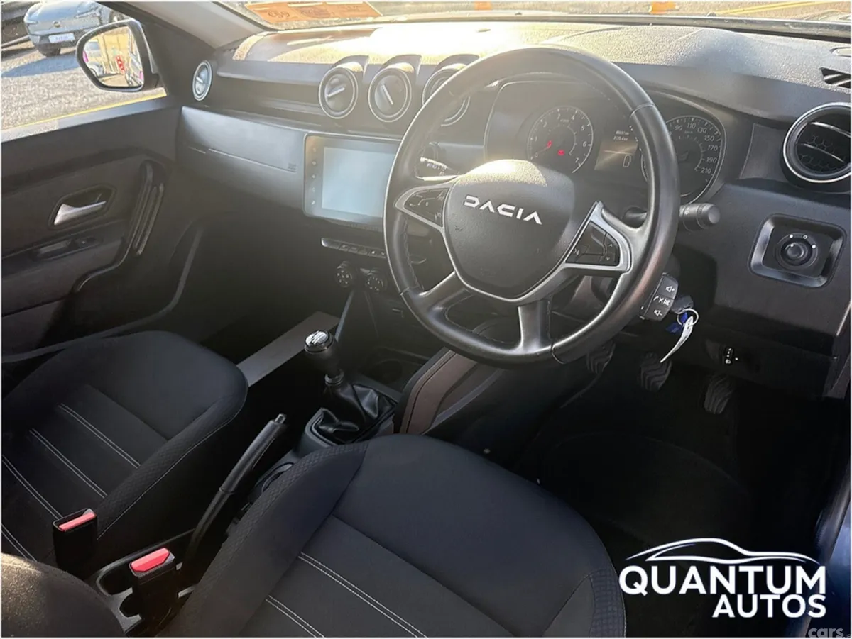 Dacia Duster Hatchback, Diesel, 2024, Grey