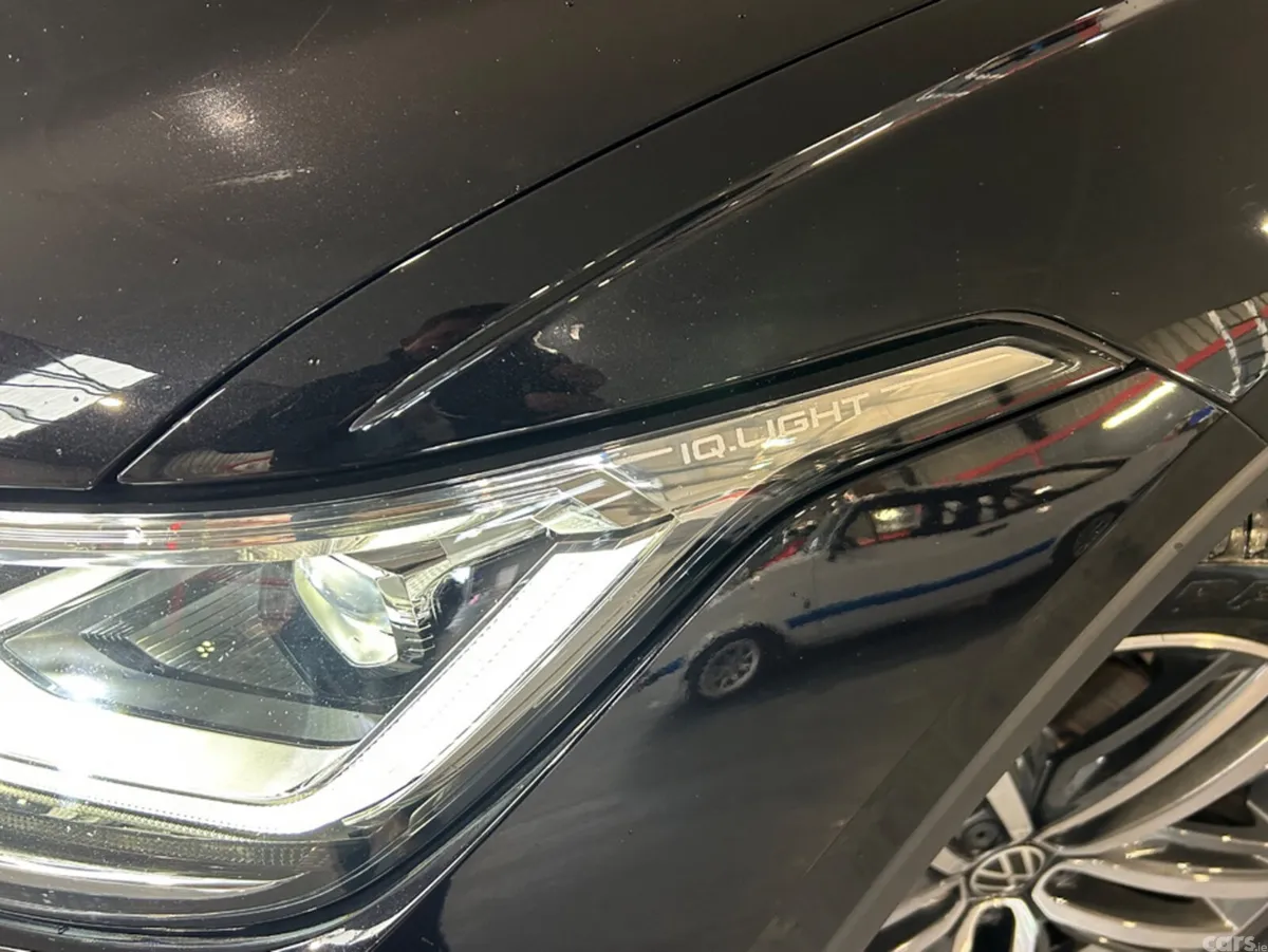 Volkswagen Tiguan Estate, Petrol Plug-in Hybrid, 2023, Black