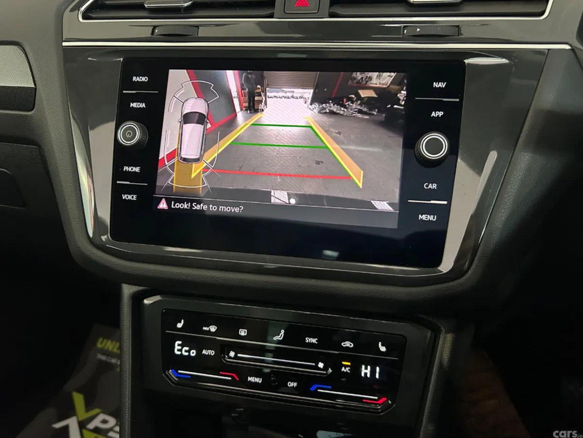 Volkswagen Tiguan Estate, Petrol Plug-in Hybrid, 2023, Black