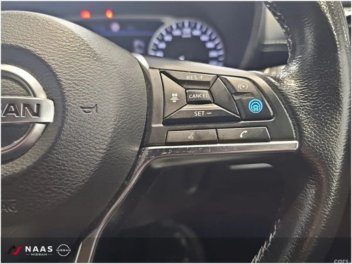 Nissan Juke MPV, Petrol, 2021, White
