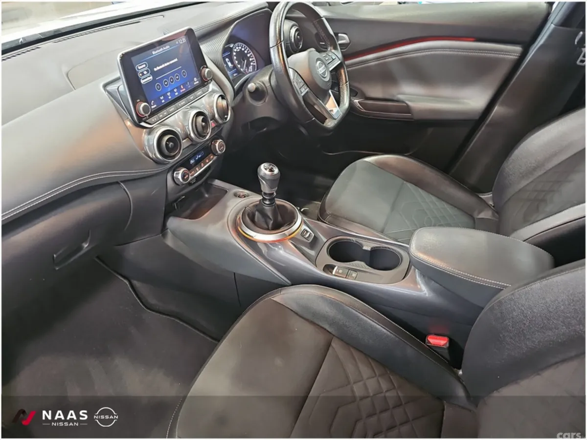 Nissan Juke MPV, Petrol, 2021, White