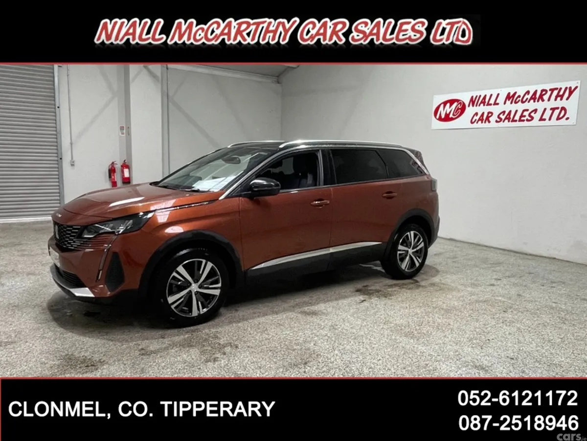 Peugeot 5008 MPV, Diesel, 2024, Brown
