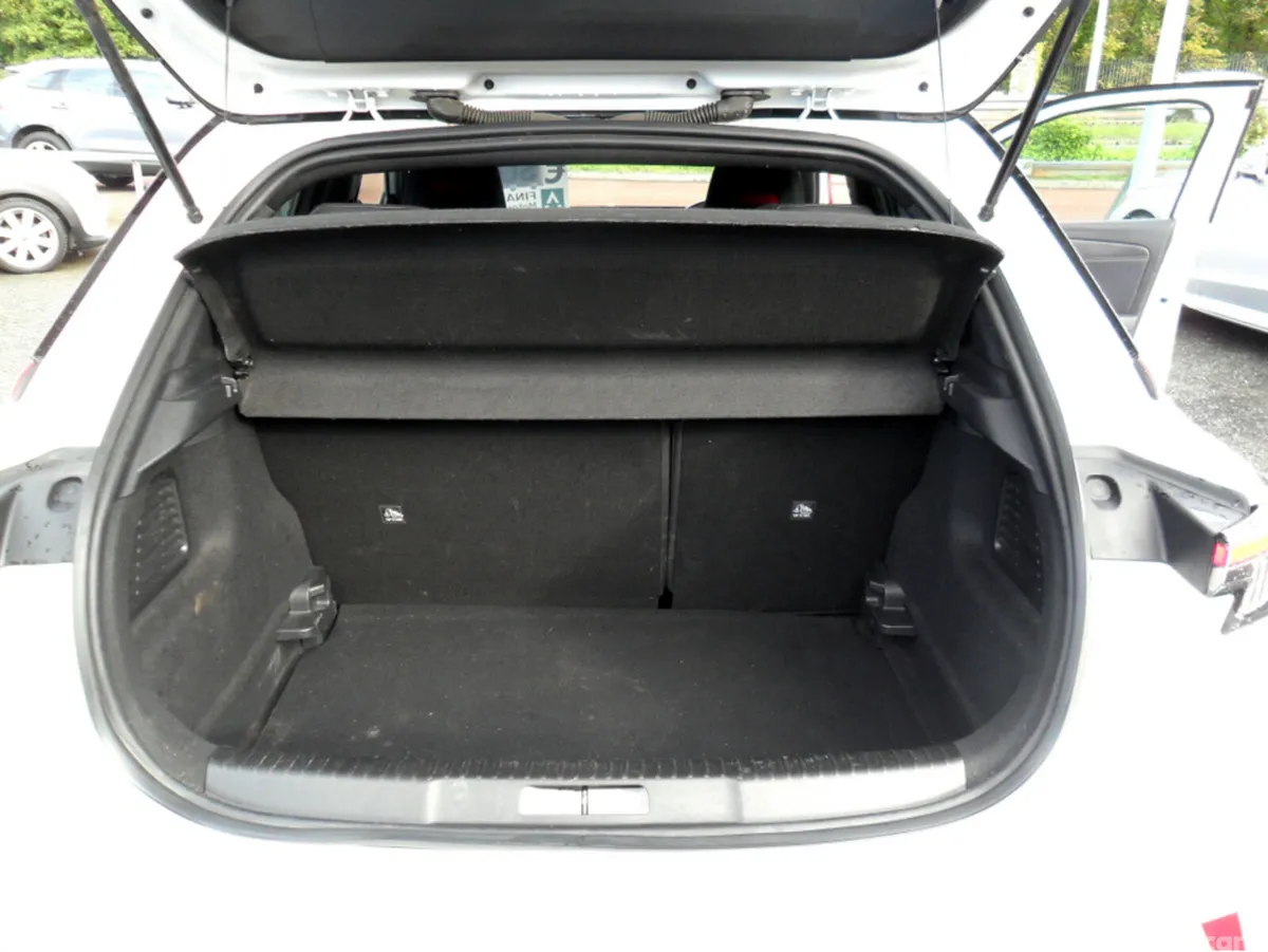 Opel Mokka MPV, Diesel, 2023, White