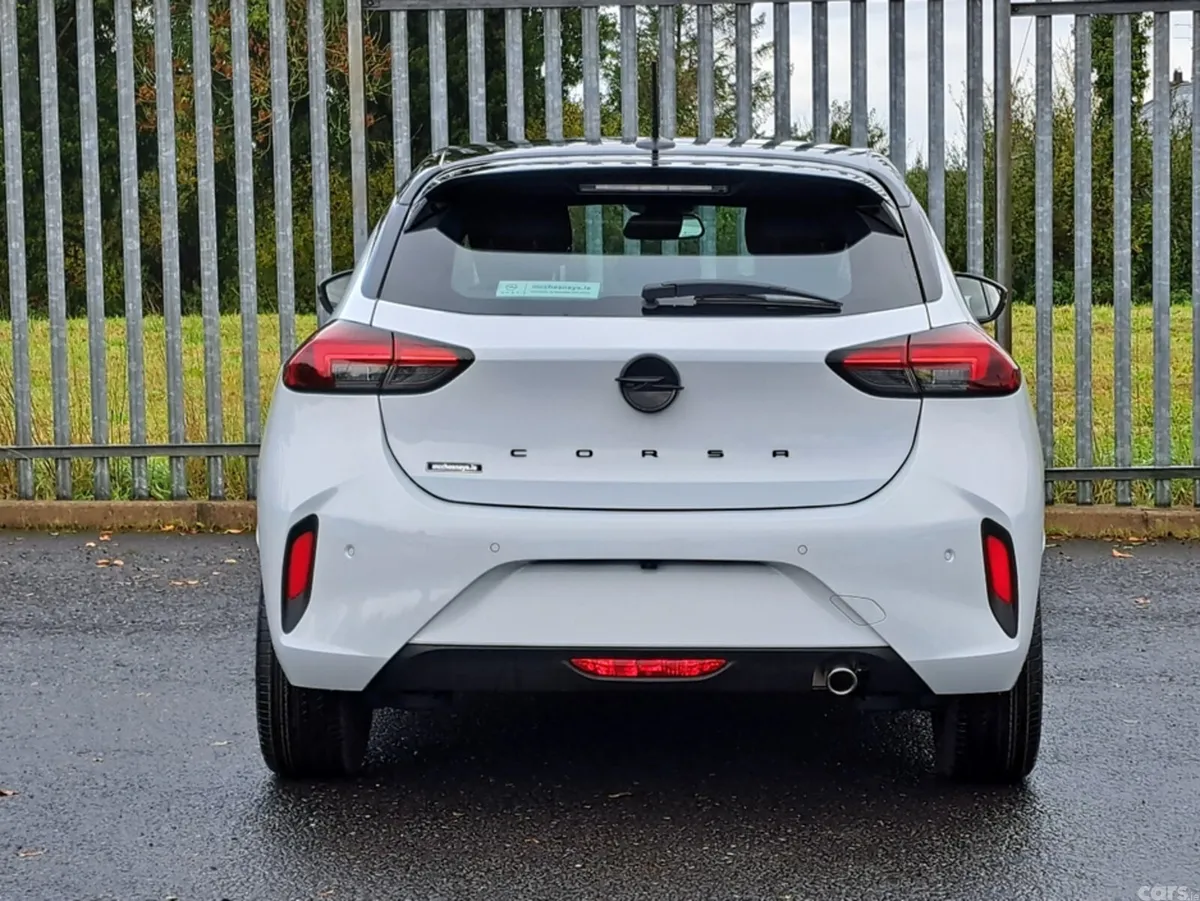 Opel Corsa Hatchback, Petrol, 2027, White