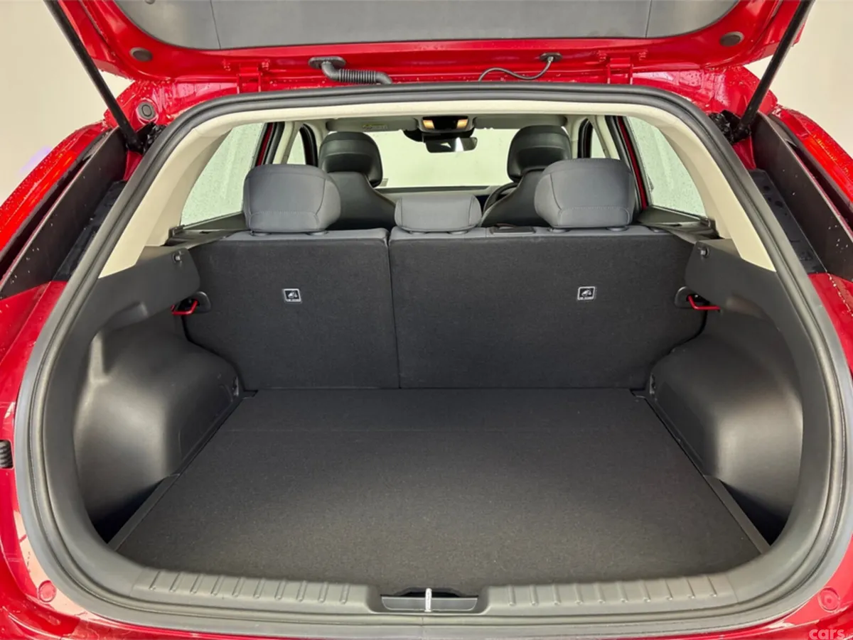 Kia Niro Estate, Electric, 2026, Red