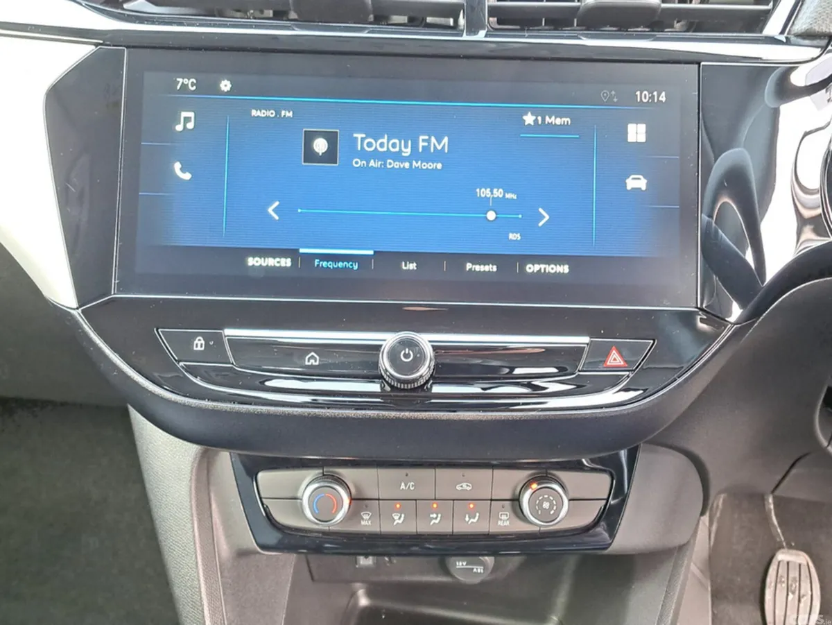 Opel Corsa Hatchback, Petrol, 2027, Grey