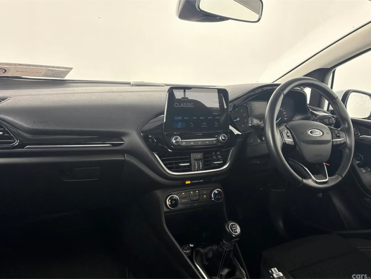 Ford Fiesta Hatchback, Petrol, 2018, White