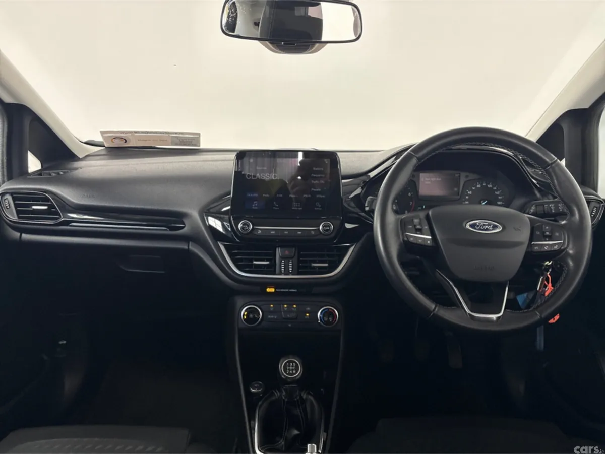 Ford Fiesta Hatchback, Petrol, 2018, White