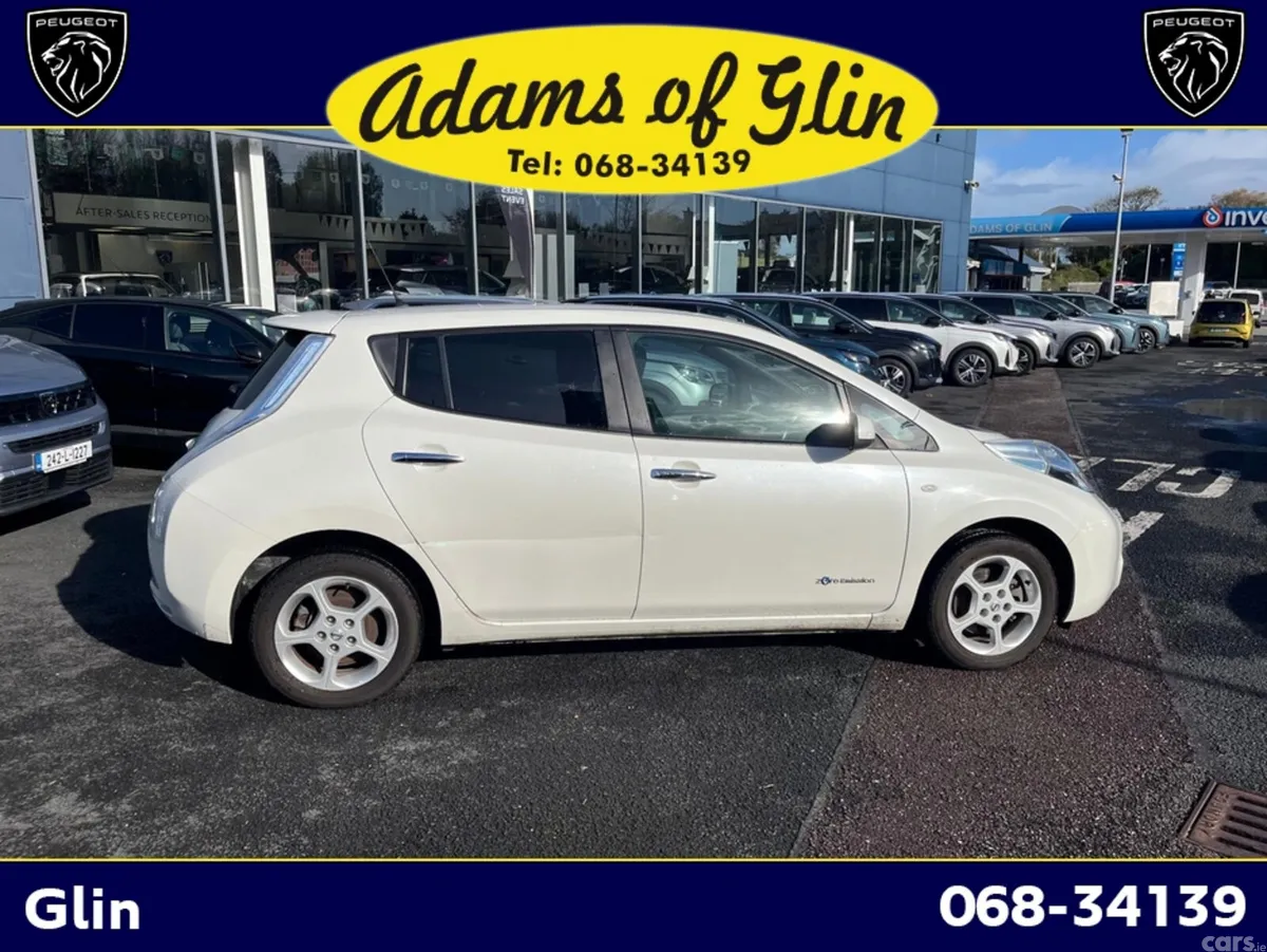 Nissan Leaf Hatchback, Electric, 2017, White
