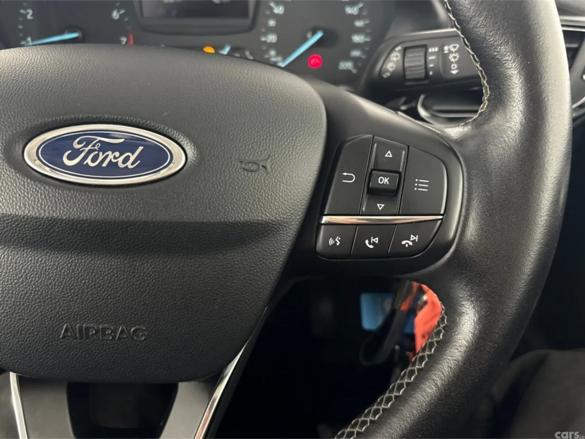 Ford Fiesta Hatchback, Petrol, 2018, White