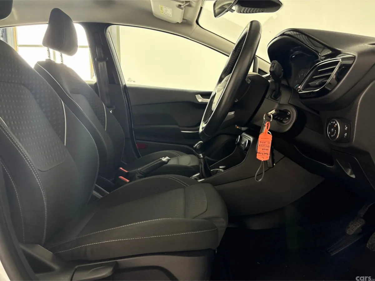 Ford Fiesta Hatchback, Petrol, 2018, White
