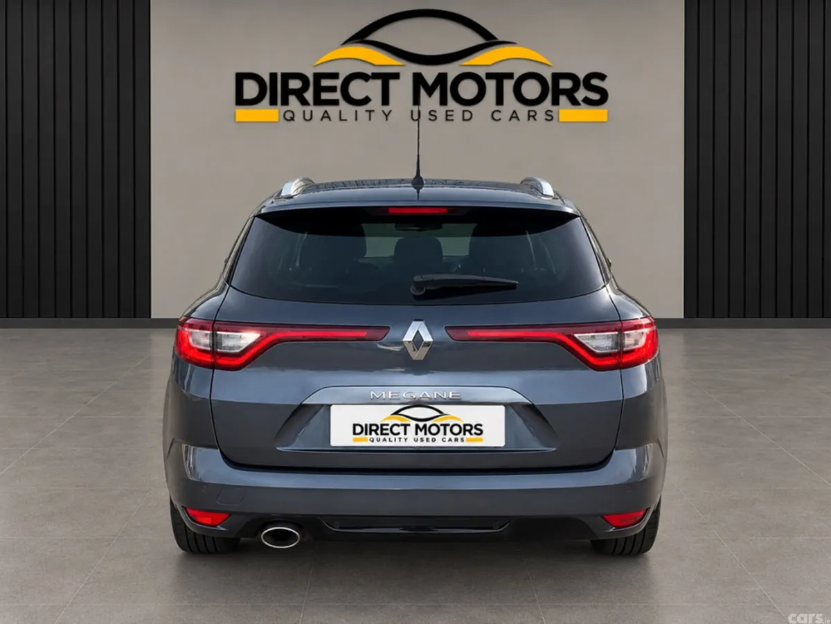 Renault Megane Estate, Petrol, 2020, Grey