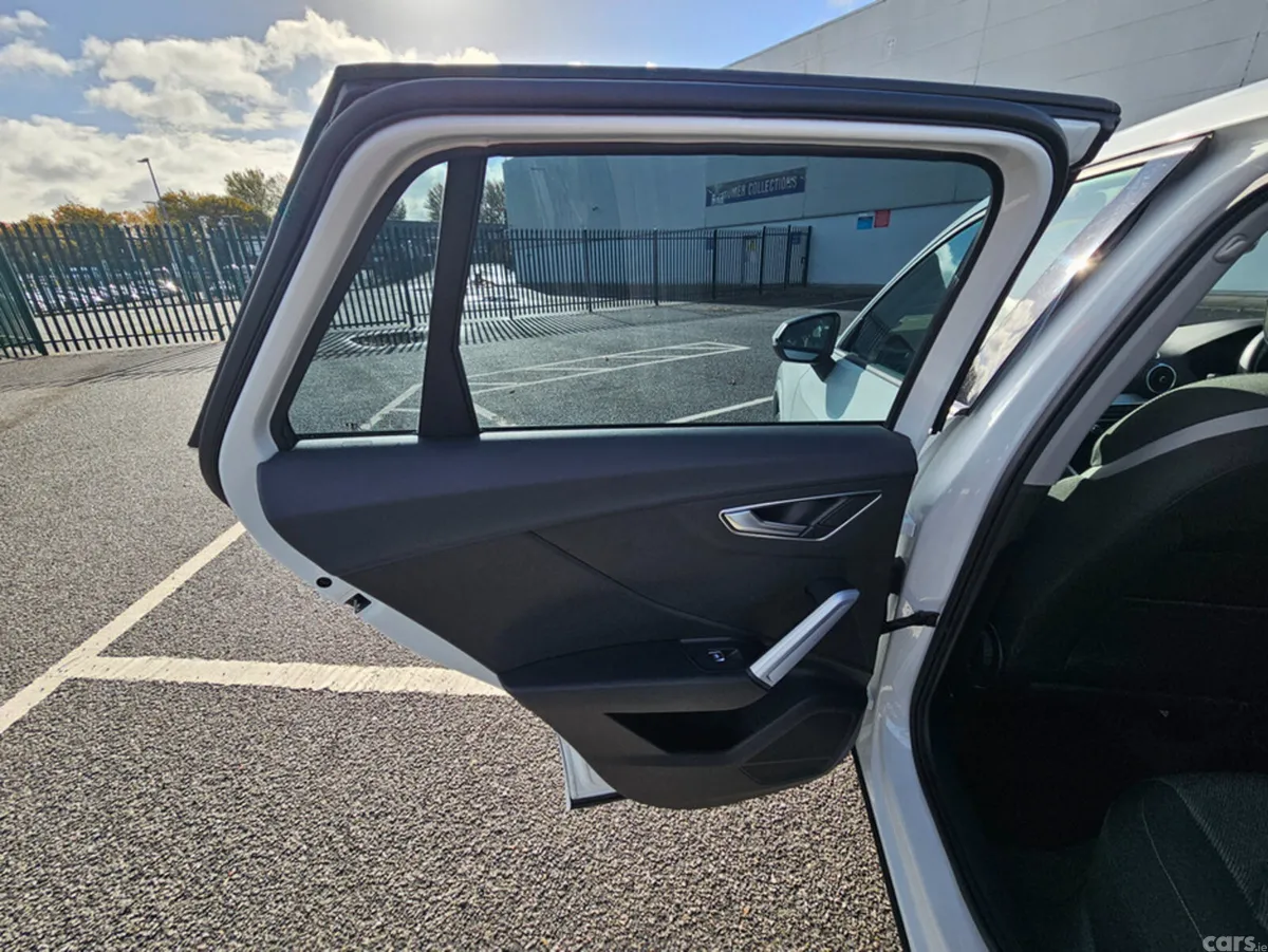 Audi Q2 SUV, Petrol, 2018, White