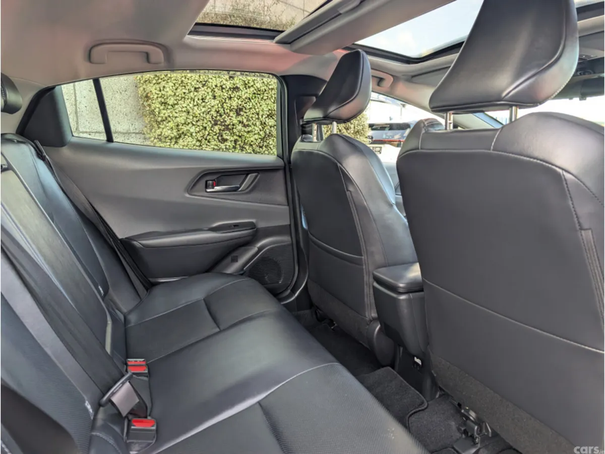Toyota Prius Saloon, Petrol Hybrid, 2023, White