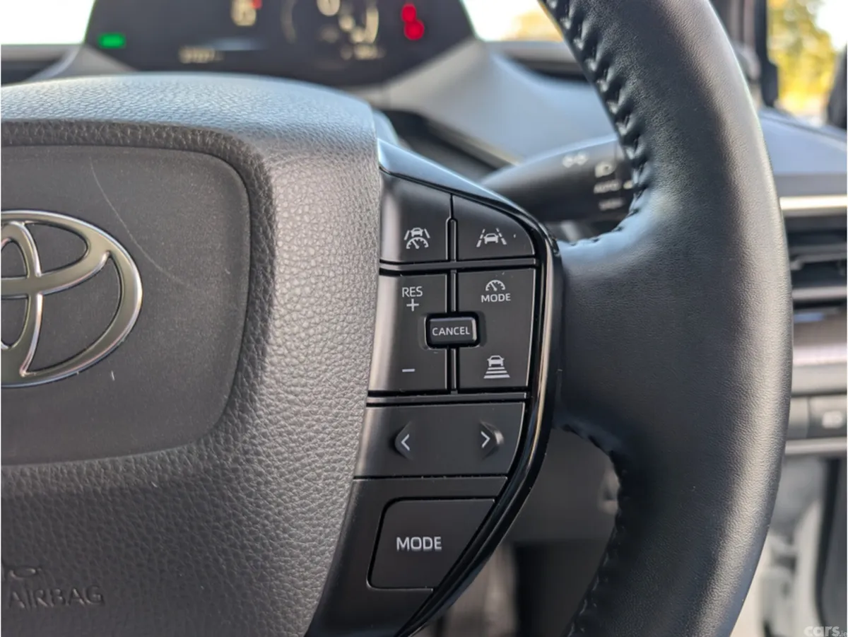 Toyota Prius Saloon, Petrol Hybrid, 2023, White
