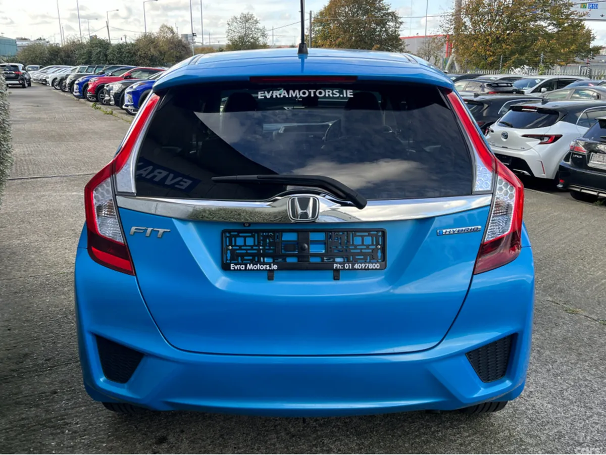 Honda Fit Hatchback, Petrol Hybrid, 2015, Blue